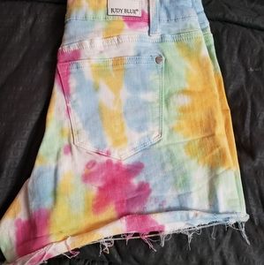 Judy blue tye dye shorts size med